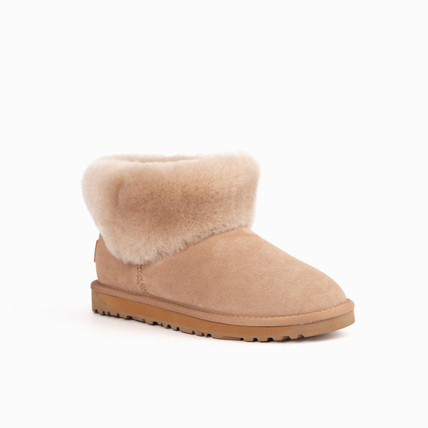 Ugg Classic Fluff Mini Boots (Water Resistant)