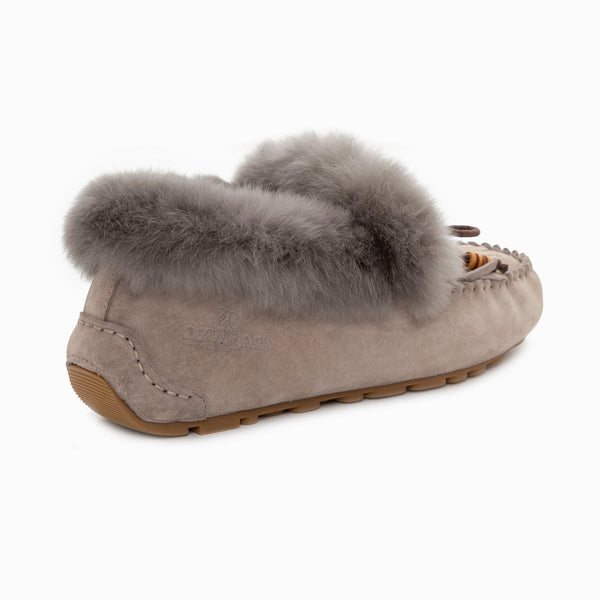 UGG FLUFF TASSLE MOCCASIN (INNER WEDGE)