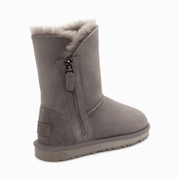 UGG BAILEY ZIPPER BOOTS (WATER RESISTANT)