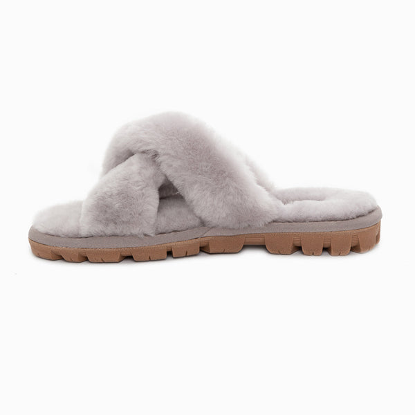 UGG PREMIUM CROSSOVER SLIPPERS
