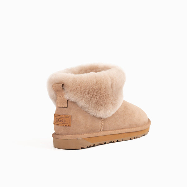 Ugg Classic Fluff Mini Boots (Water Resistant)