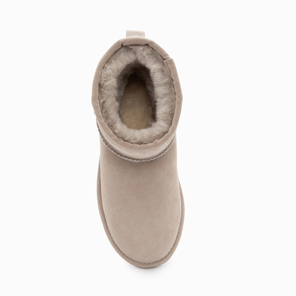 UGG CLASSIC MINI BOOTS (WATER RESISTANT)