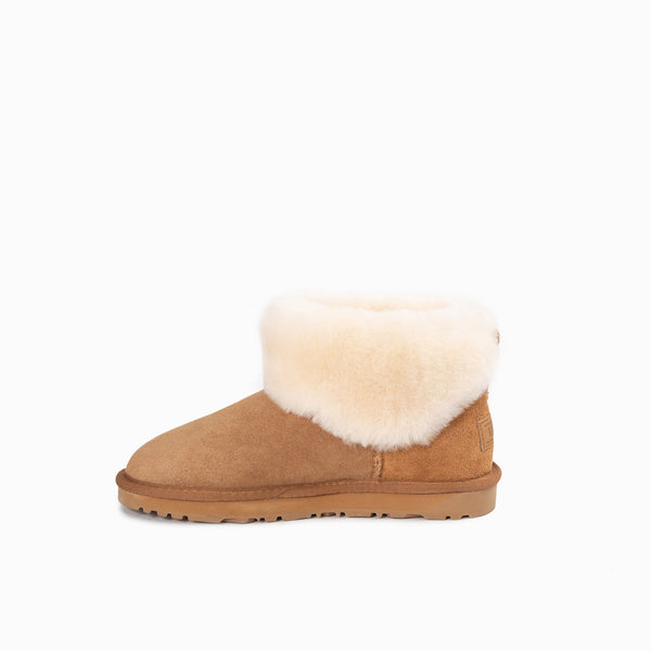 Ugg Classic Fluff Mini Boots (Water Resistant)