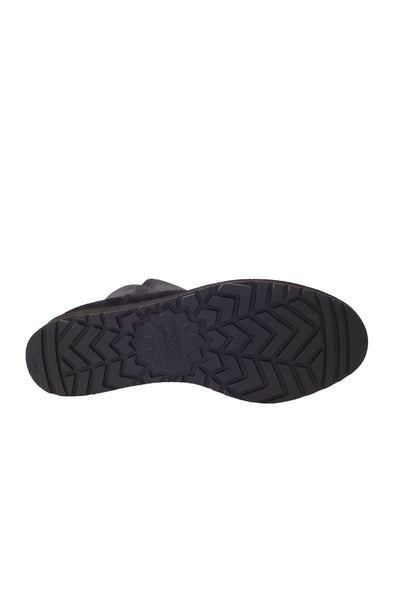 UGG MIA CLASSIC SLIM BOOTS (WATER RESISTANT)
