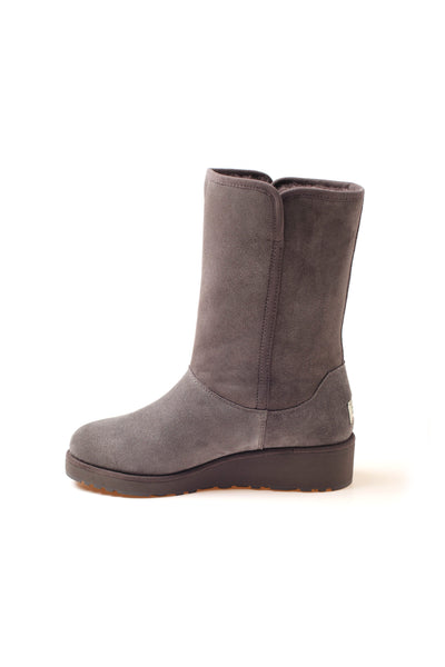 UGG MIA CLASSIC SLIM BOOTS (WATER RESISTANT)