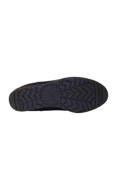 UGG MIA CLASSIC SHORT SLIM BOOTS (WATER RESISTANT)