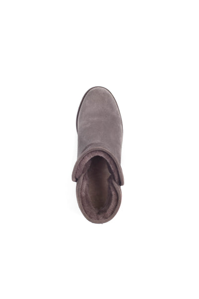 UGG MIA CLASSIC SHORT SLIM BOOTS (WATER RESISTANT)