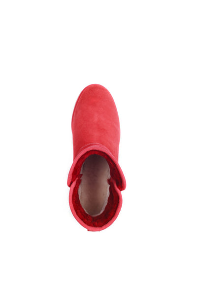 UGG MIA CLASSIC SHORT SLIM BOOTS (WATER RESISTANT)