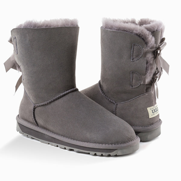 'NEW GENERATION' UGG LADIES CLASSIC BAILEY BOW 2 RIBBON BOOTS