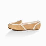 UGG EVA LOVE HEART LOAFER