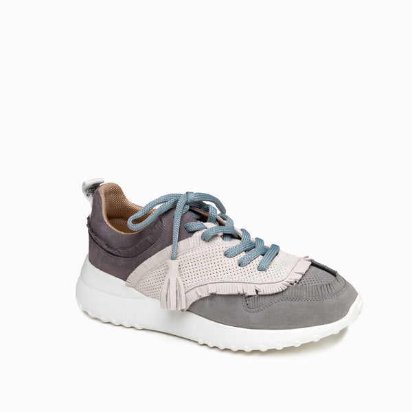 UGG KYRA SUEDE SNEAKERS