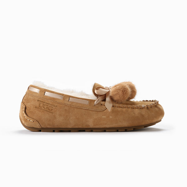 UGG NAOMI POM POM MOCCASIN